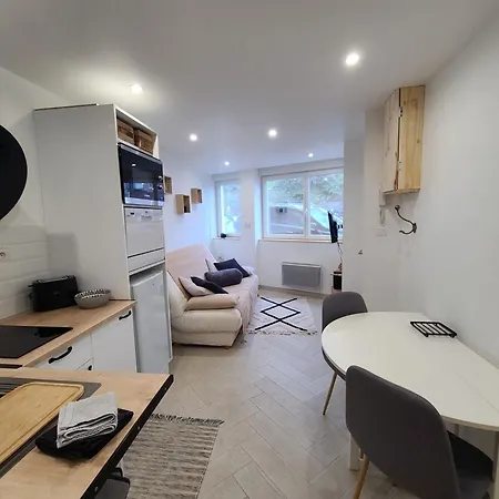 Cosy En Centre-ville D'epinal Pour 2 Personnes Apartment *