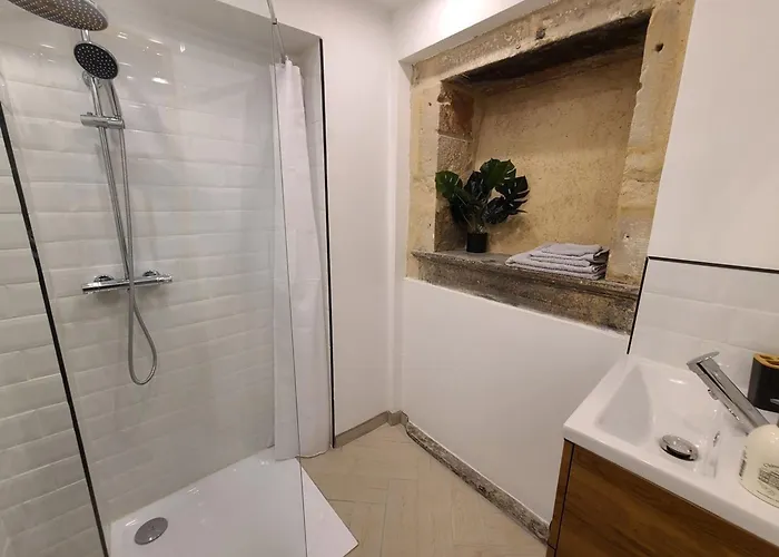 Cosy En Centre-ville D'epinal Pour 2 Personnes - Fr-1-589-835 Apartment *